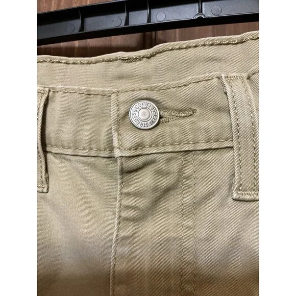 Levi's 502 Men's Regular Taper Fit Beige Tan Chino Jeans W29 L30 - Picture 4 of 9